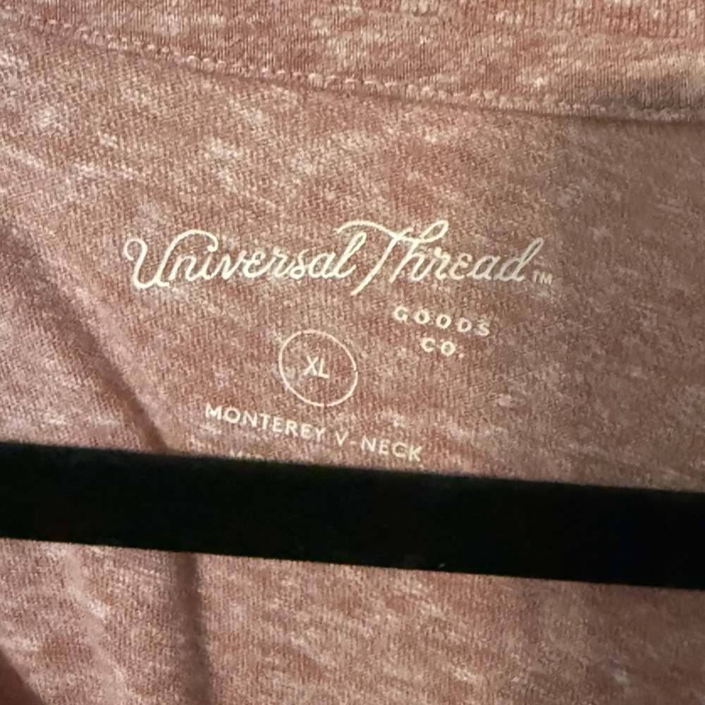 Target T-shirt - Picture 3 of 3